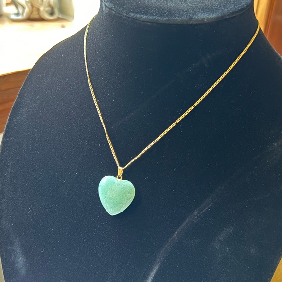 Stone Heart on 12k GF Chain - Green Pendant Necklace - Picture 2 of 15